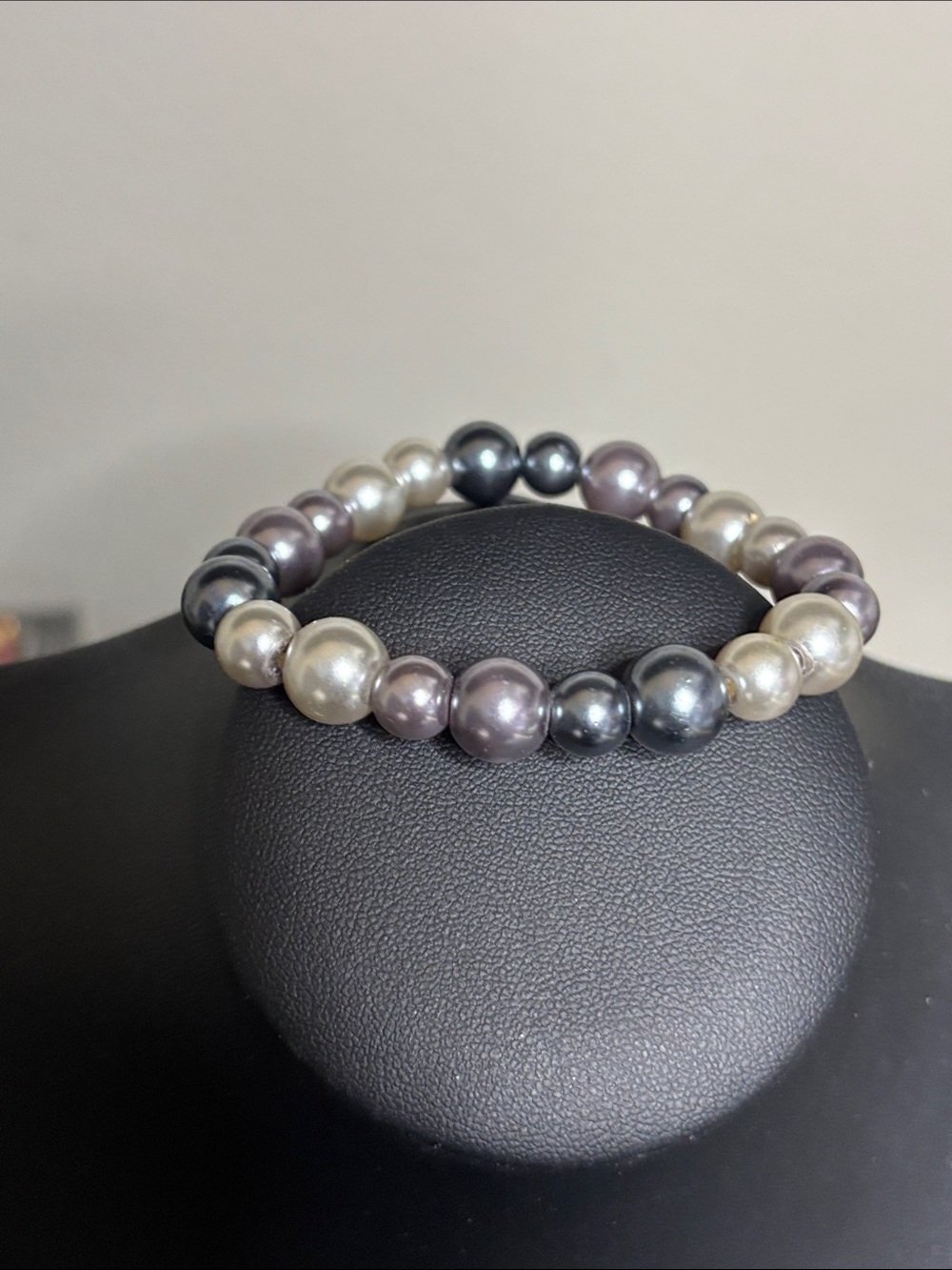 Multi-Color Glass Pearl Stretch Bracelet - Elegant Beaded Jewelry